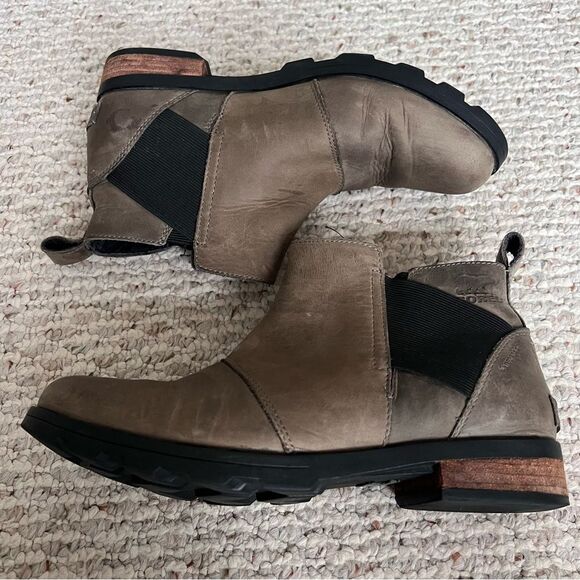 Sorel Women's Emelie Chelsea Bootie - Picture 5 of 12
